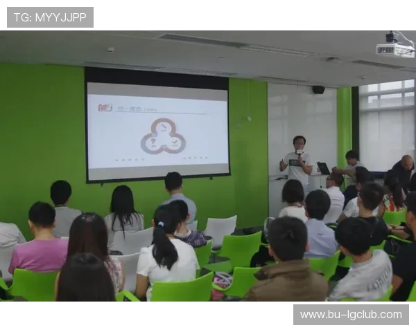 南翔公社足球俱乐部带动社区活力发展的实践探索路径与模式创新分析 南翔公社足球俱乐部带动社区活力发展的实践探索路径与模式创新分析