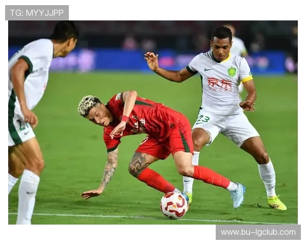 成都12号足球队崛起助力城市体育发展成就新辉煌 成都12号足球队崛起助力城市体育发展成就新辉煌